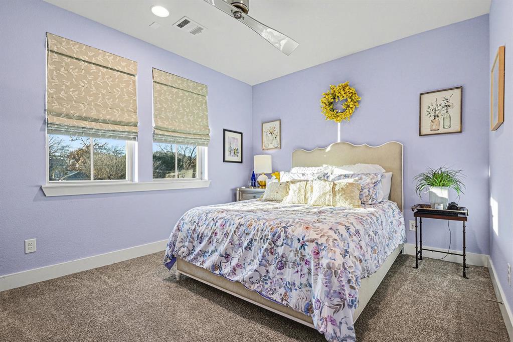 Enclave Lk Hlnds Tc - Residential