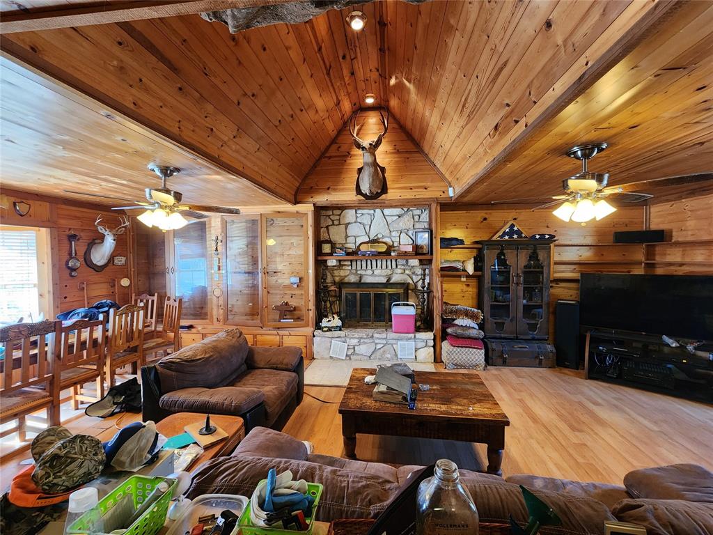 142 US Highway 183 S