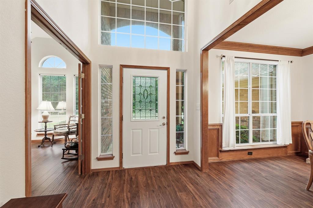 1424 Oakwood Court