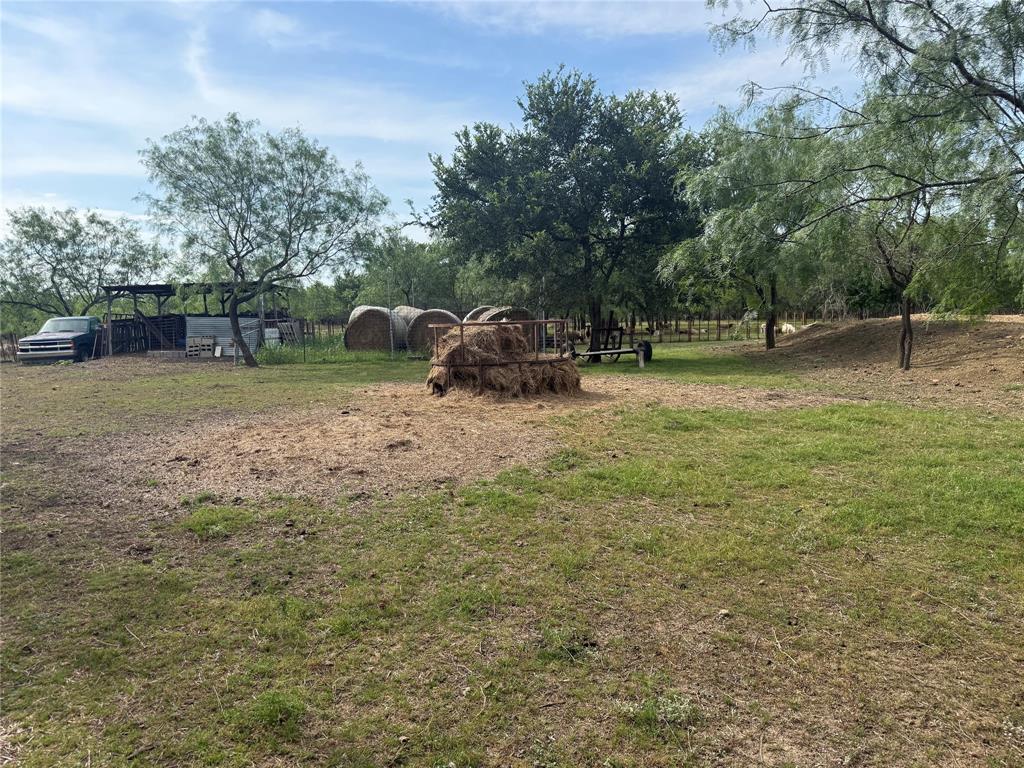 1132 SW County Road 2348