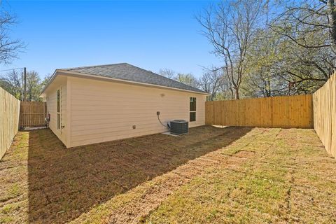 A home in Bonham