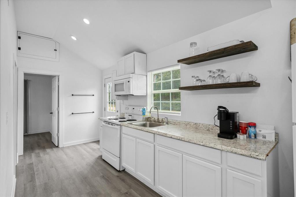 J BURLESON & S BIVENS - Commercial Sale