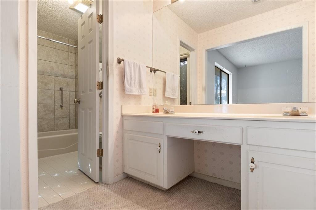 Country Club Village Add - Residential