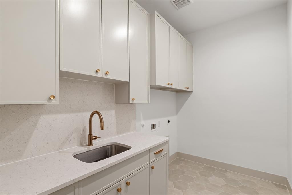 Sparkman Club Estates 4 - Residential