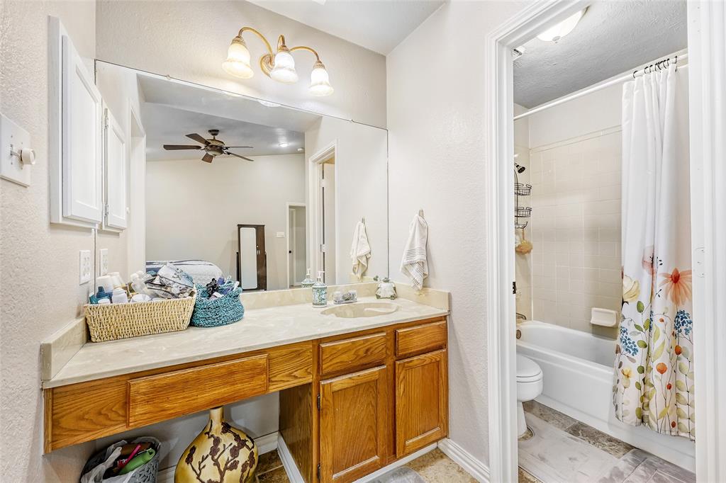 Colonial Estates - Residential