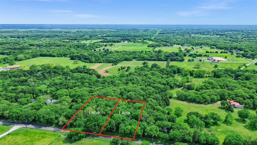 CARMENA SERARIO - Land