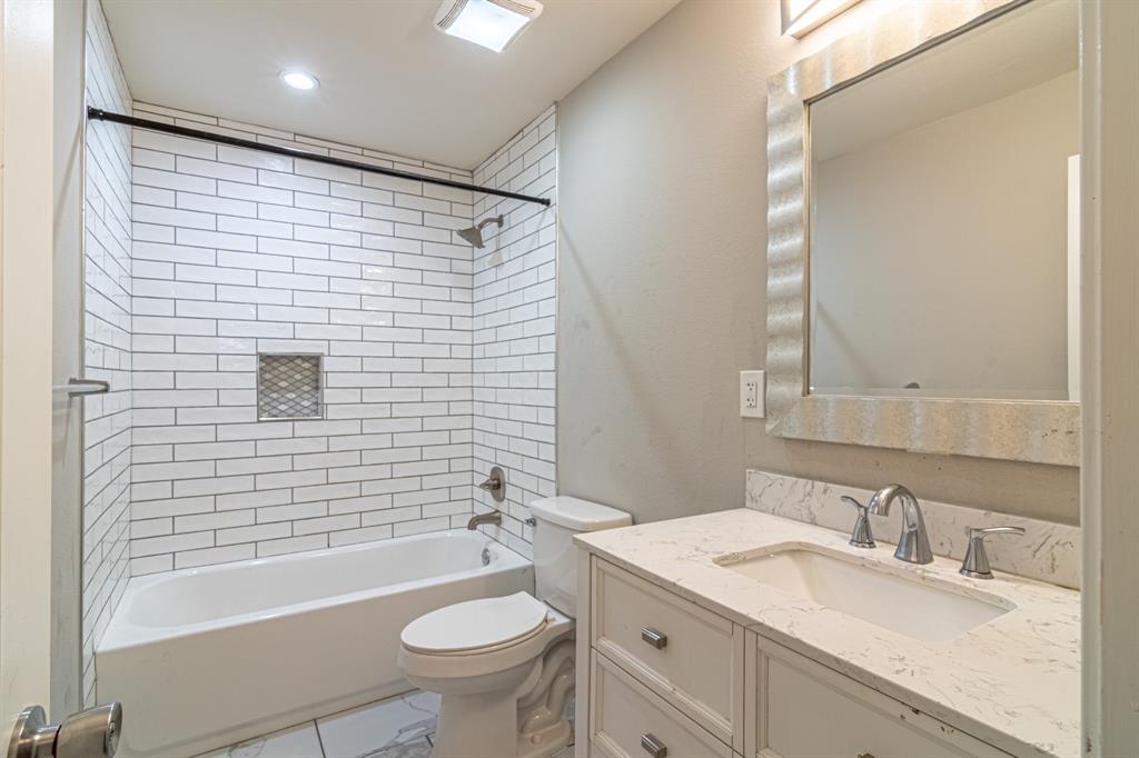 Merrifield Manor - Residential