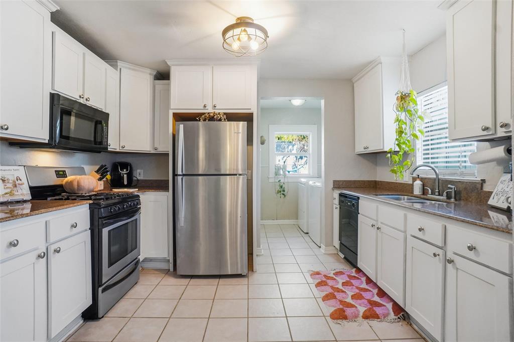 Elmwood Add 01 Instl - Residential