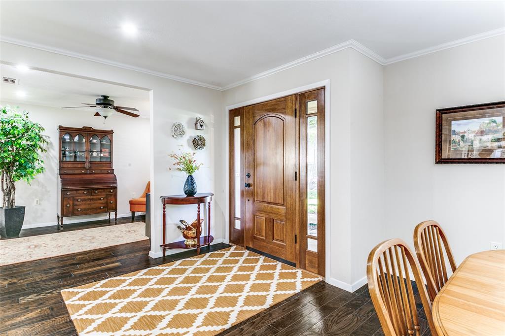 713 Murl Drive