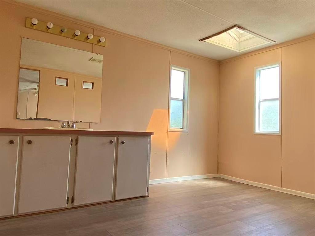 S 5078 Sundance Acres - Residential