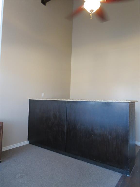 4216 N Interstate 35