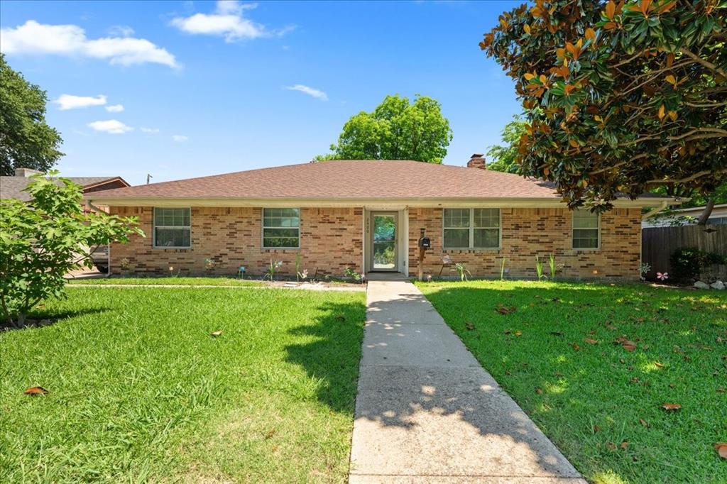2400 Douglas Avenue