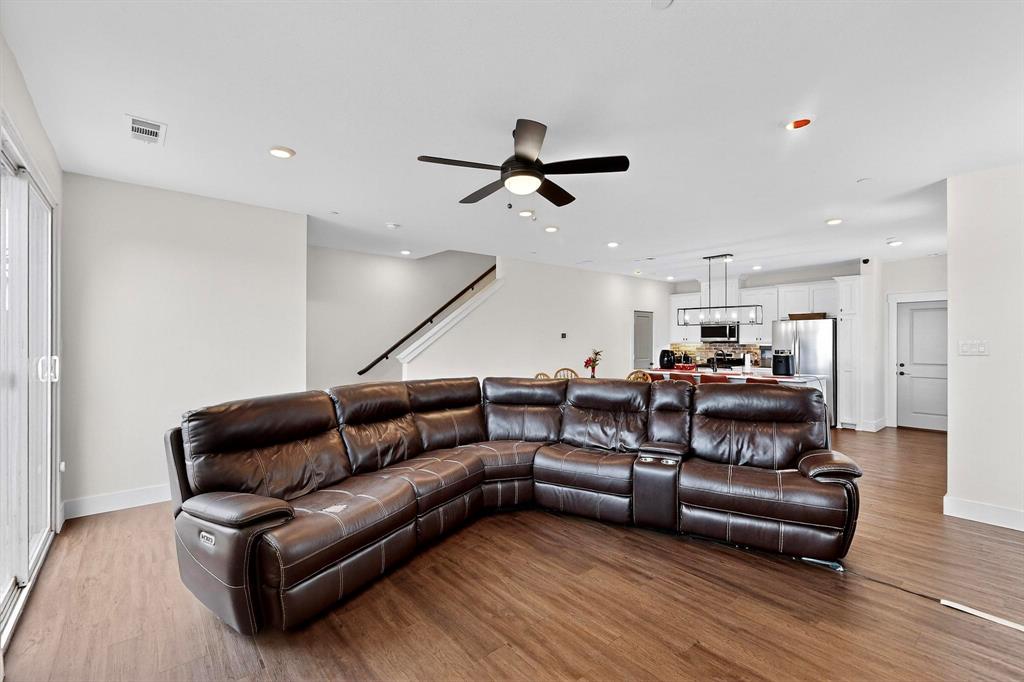 3016 Grandview Drive