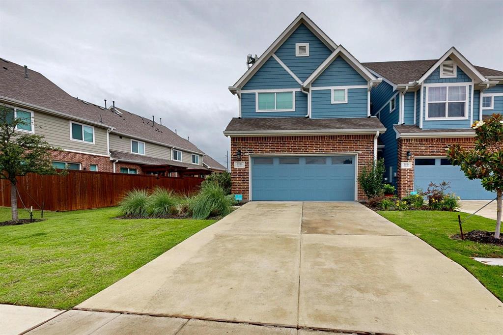 3016 Grandview Drive