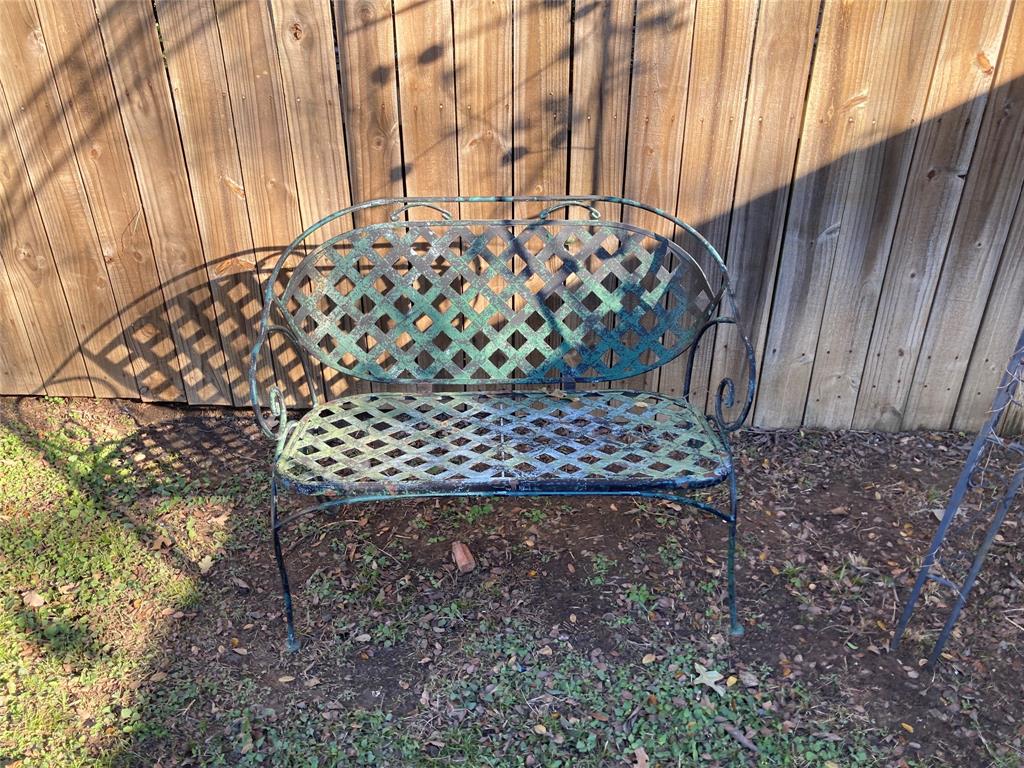 Bronwyn Tara Revision - Residential Lease