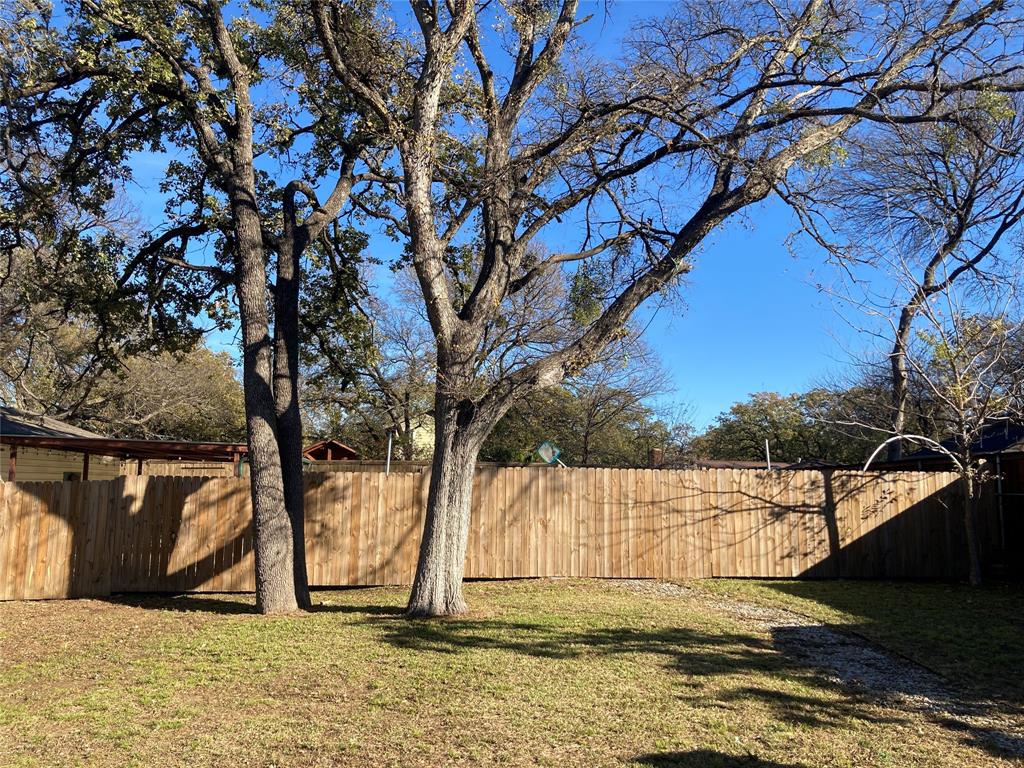 Bronwyn Tara Revision - Residential Lease