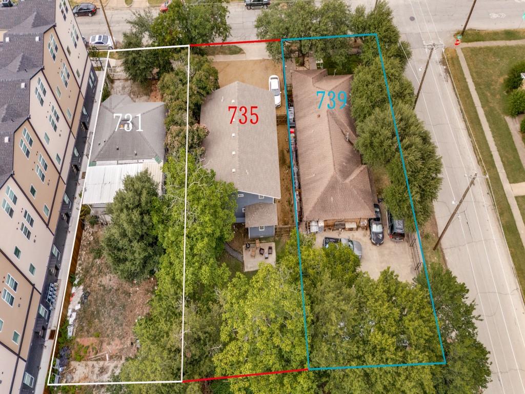 735 W 10th Street