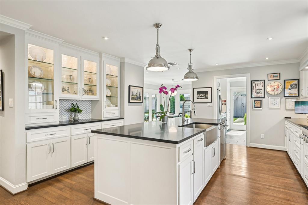 Caruth Hills Add Sec 01 - Residential