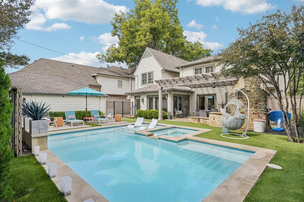 Caruth Hills Add Sec 01 - Residential