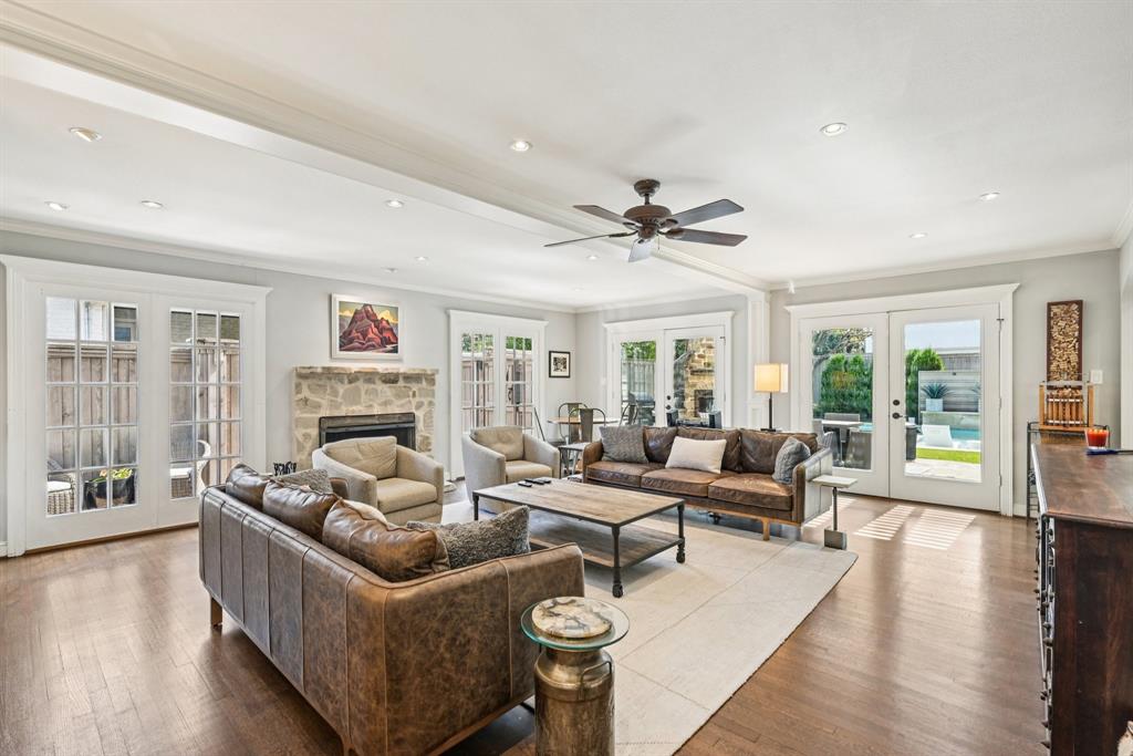 Caruth Hills Add Sec 01 - Residential