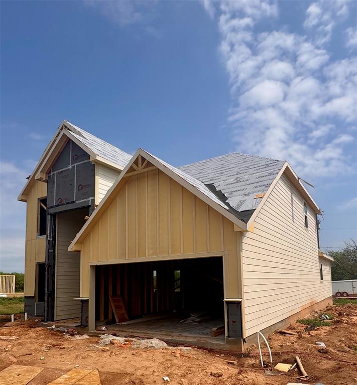 8001 TOWNSEND DRIVE