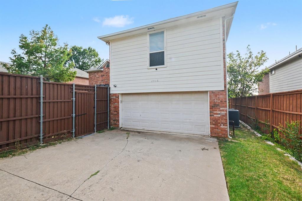 2406 Manchester Drive
