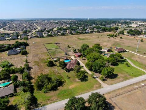 A home in Waxahachie