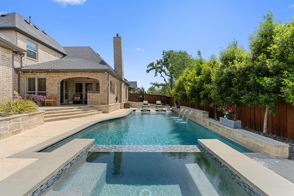 Carillon - Residential