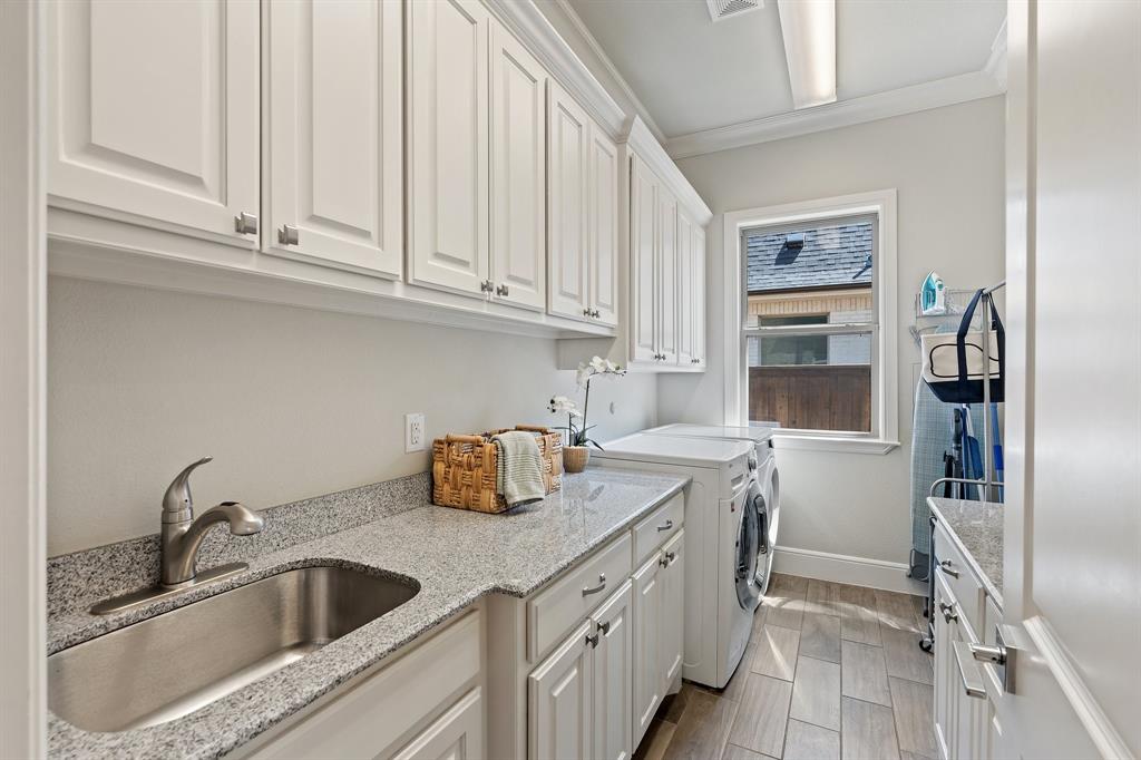 Carillon - Residential