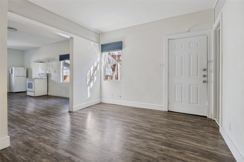 Dallas Land & Loan Cos Add 03 - Residential Income