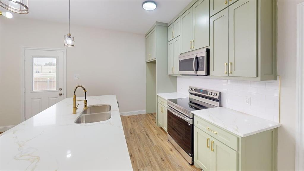 Broadmoor Add - Residential Lease