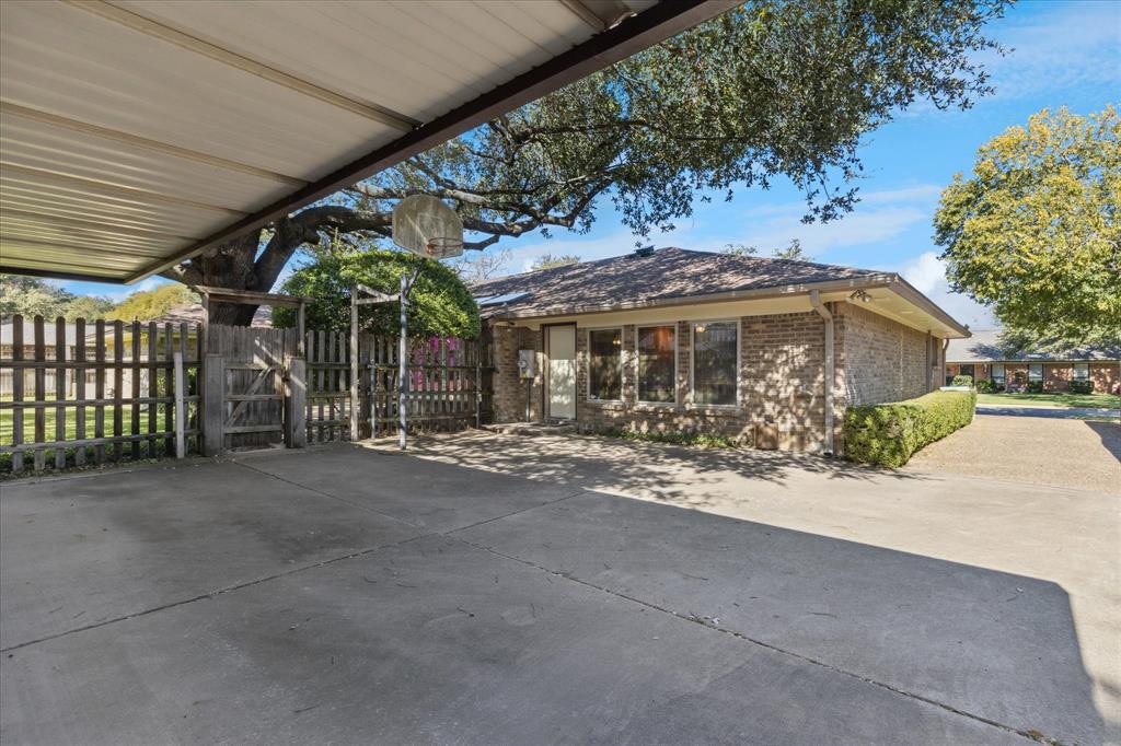 Wedgwood - Residential