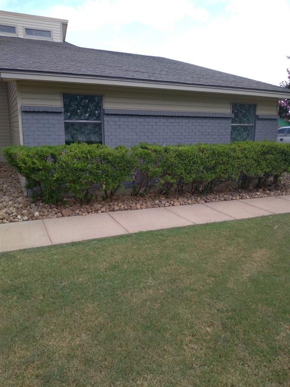 12 Cliff Drive