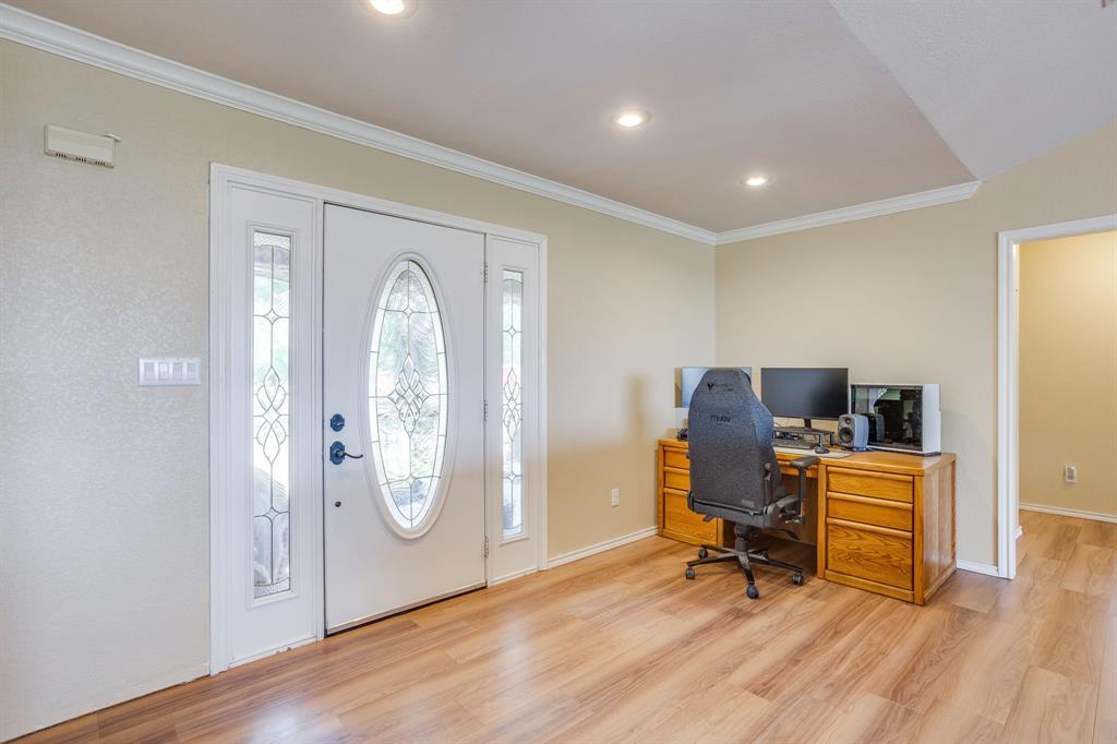 804 NE 9th Street