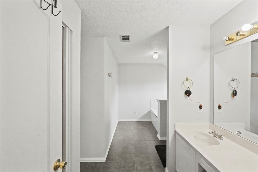 Ten Mile Creek Estates - Residential Lease