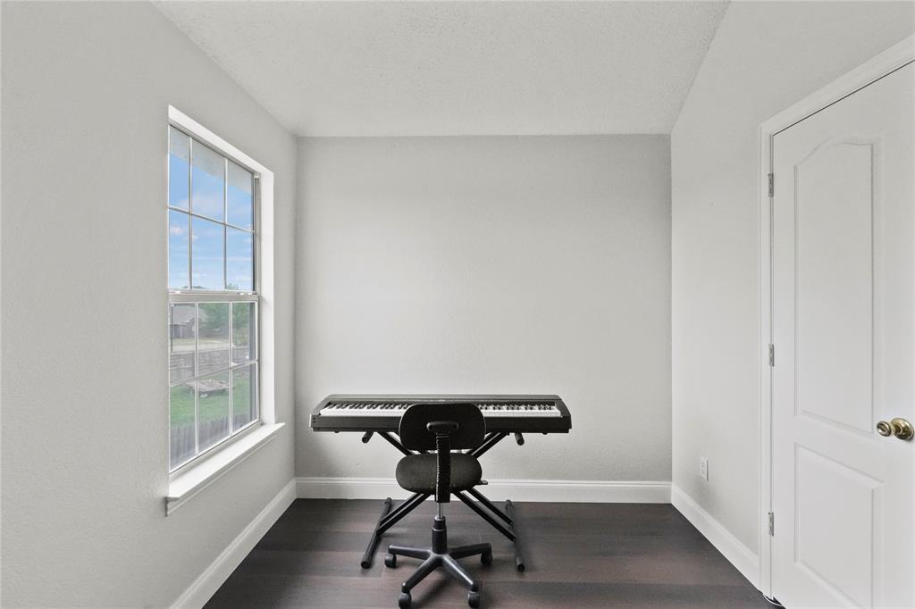 Ten Mile Creek Estates - Residential Lease