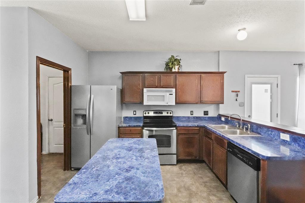 Ten Mile Creek Estates - Residential Lease