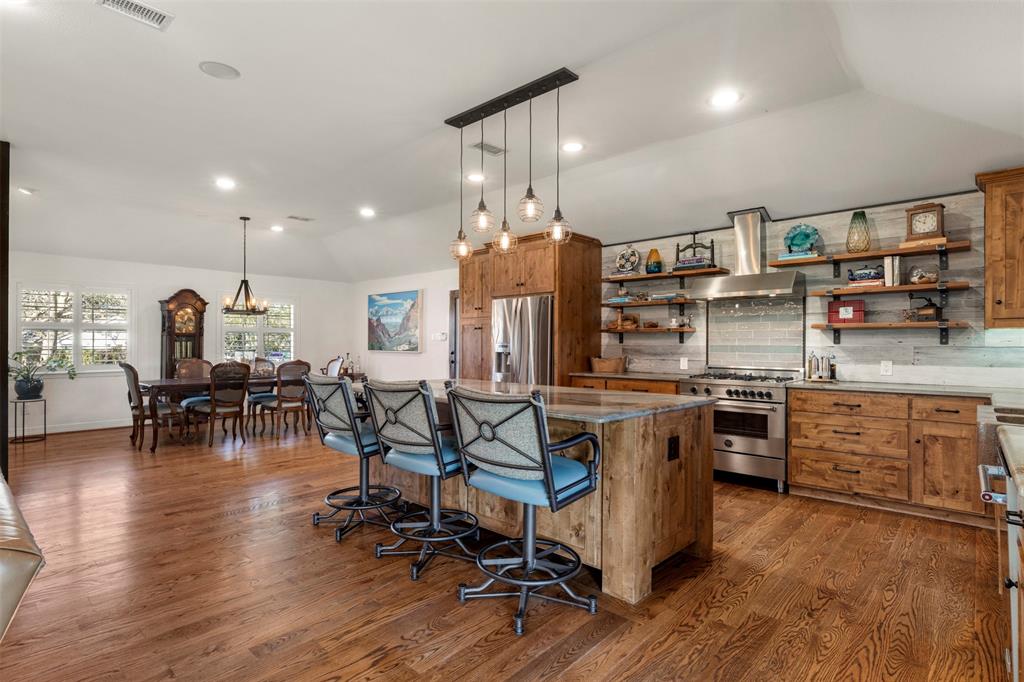 Casa Linda Estates - Residential