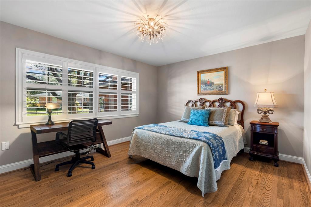 Casa Linda Estates - Residential