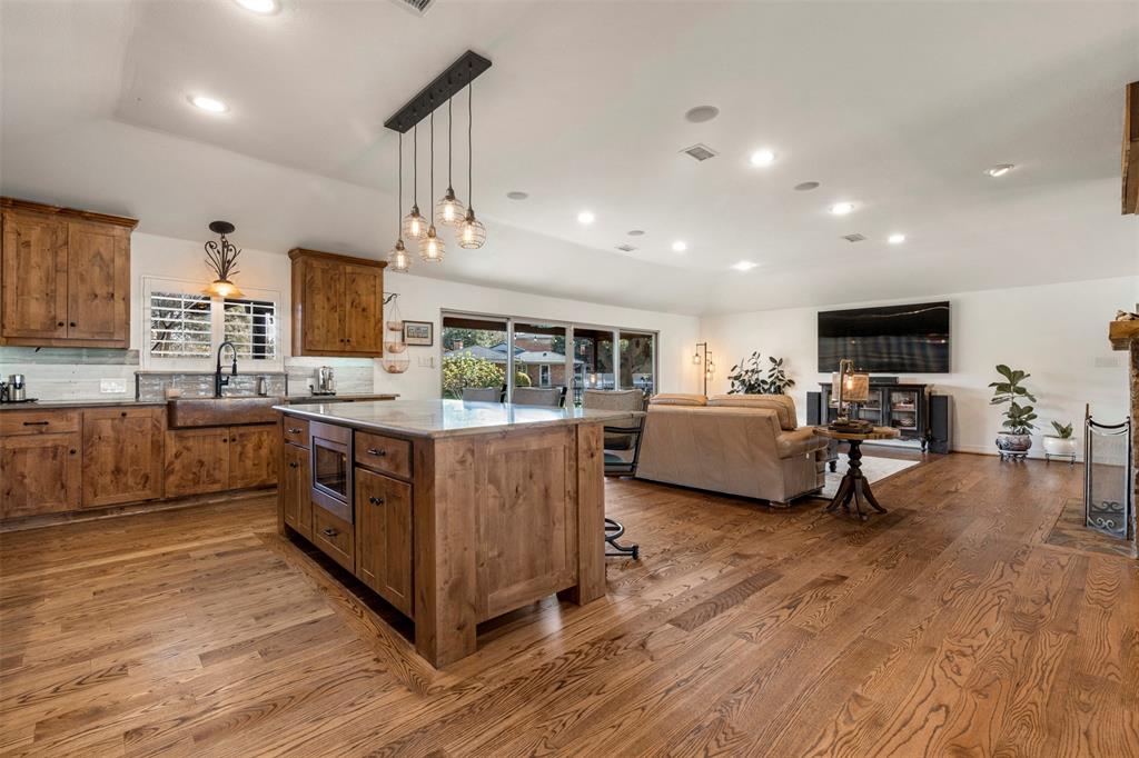 Casa Linda Estates - Residential