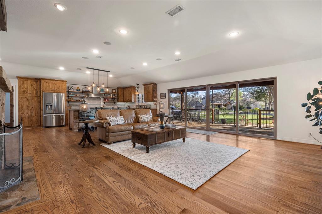 Casa Linda Estates - Residential