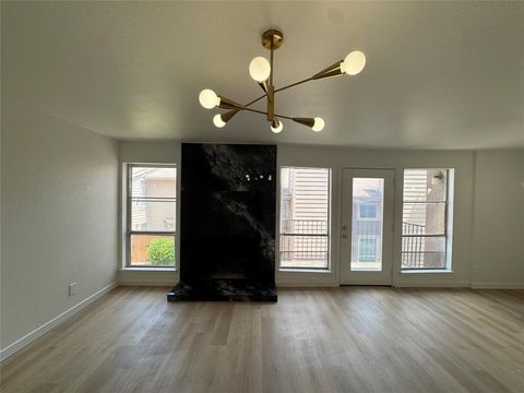 Photo of 5510 Boca Raton Boulevard #431, Fort Worth, TX 76112 (MLS # 21262447)