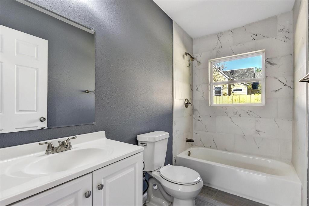 PERRYS ED 1ST ADDN - Residential