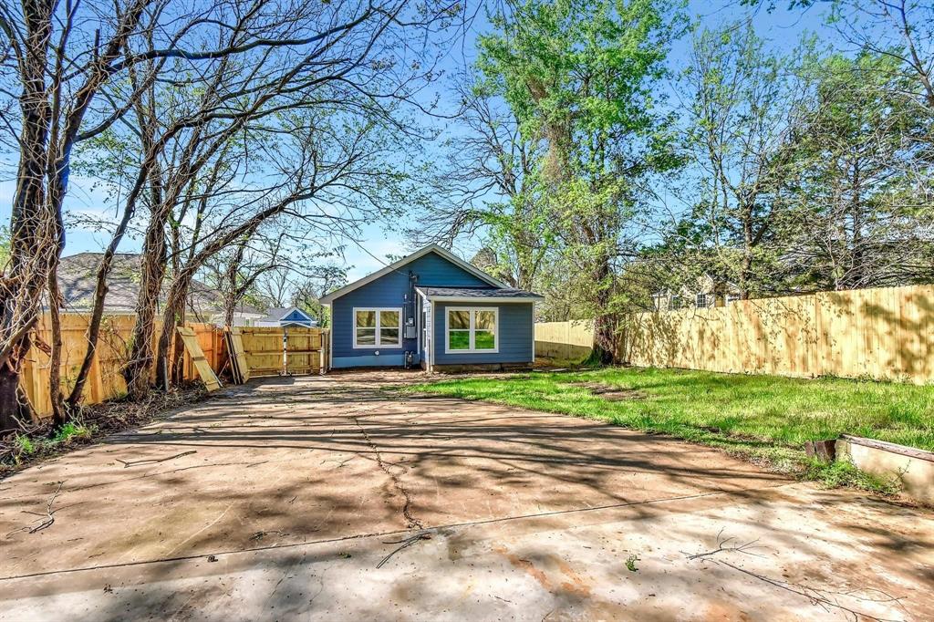 PERRYS ED 1ST ADDN - Residential