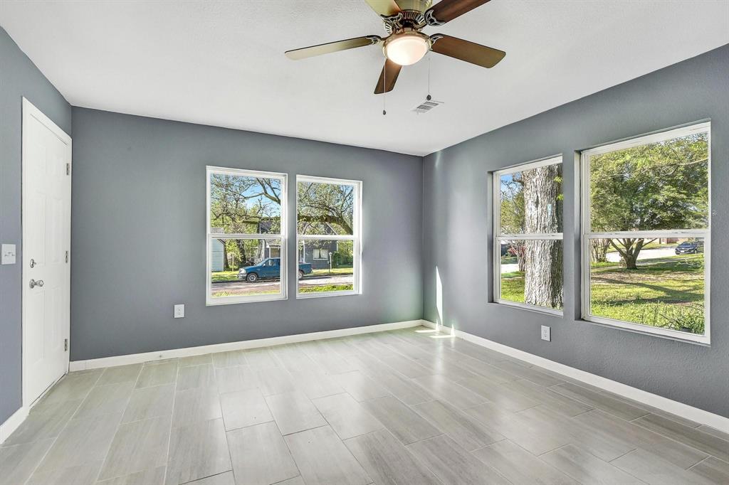 PERRYS ED 1ST ADDN - Residential