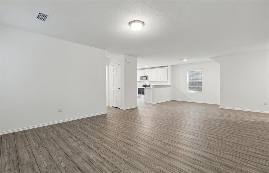 Lake Meadow - Residential Lease