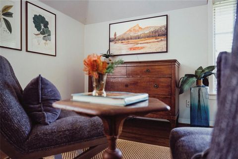 Tiny photo for 5301 W Mockingbird Lane, Dallas, TX 75209 (MLS # 21232981)