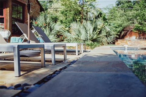 Tiny photo for 5301 W Mockingbird Lane, Dallas, TX 75209 (MLS # 21232981)