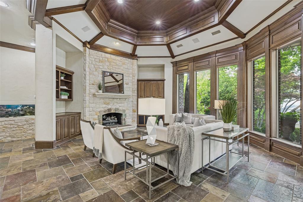 Shoal Creek - Residential