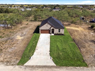 5365 Rabbit Trail Kemp TX 75143